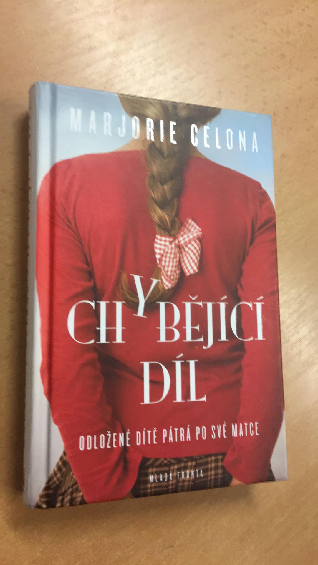 MARJORIE CELONA - CHYBĚJICÍ DÍL