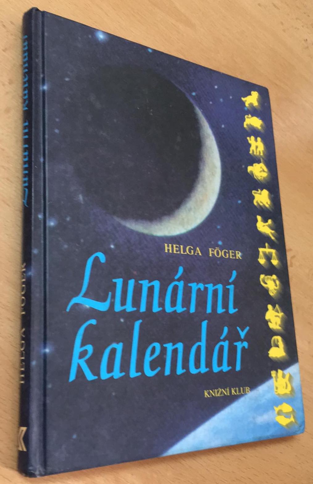 Helga Föger - Lunární kalendář