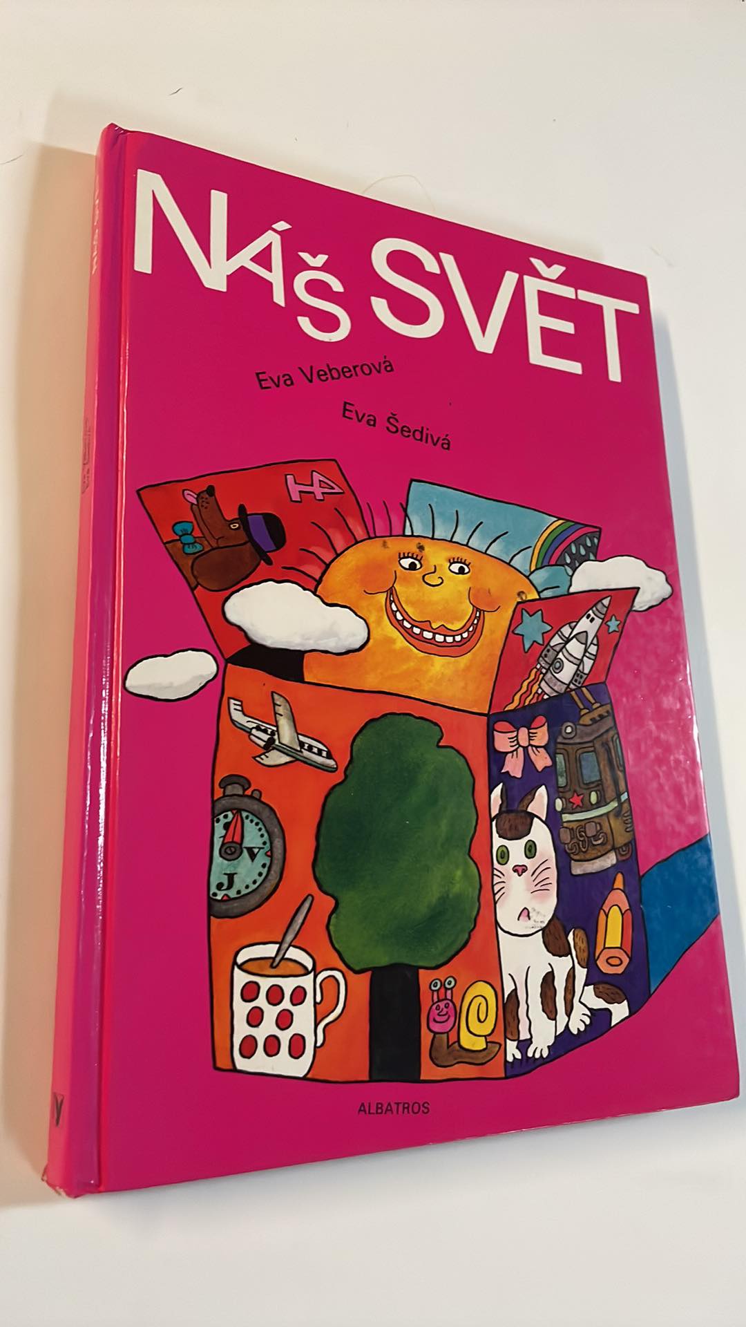 EVA ŠEDIVÁ - NÁŠ SVĚT