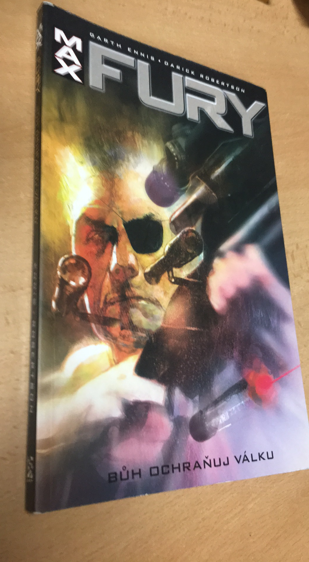 KOMIKS BŮH OCHRAŇUJ VÁLKU