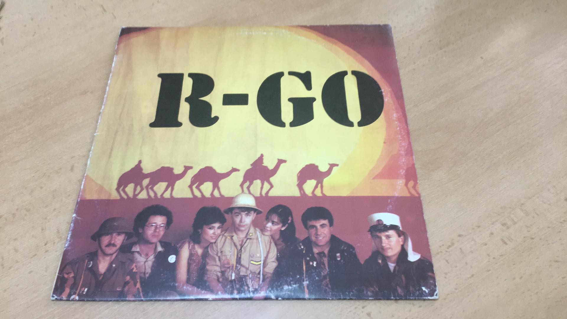 LP R - GO