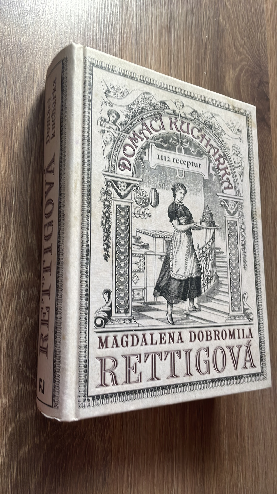 MAGDALENA DOBROMILA RETTIGOVÁ - DOMÁCÍ KUCHAŘKA