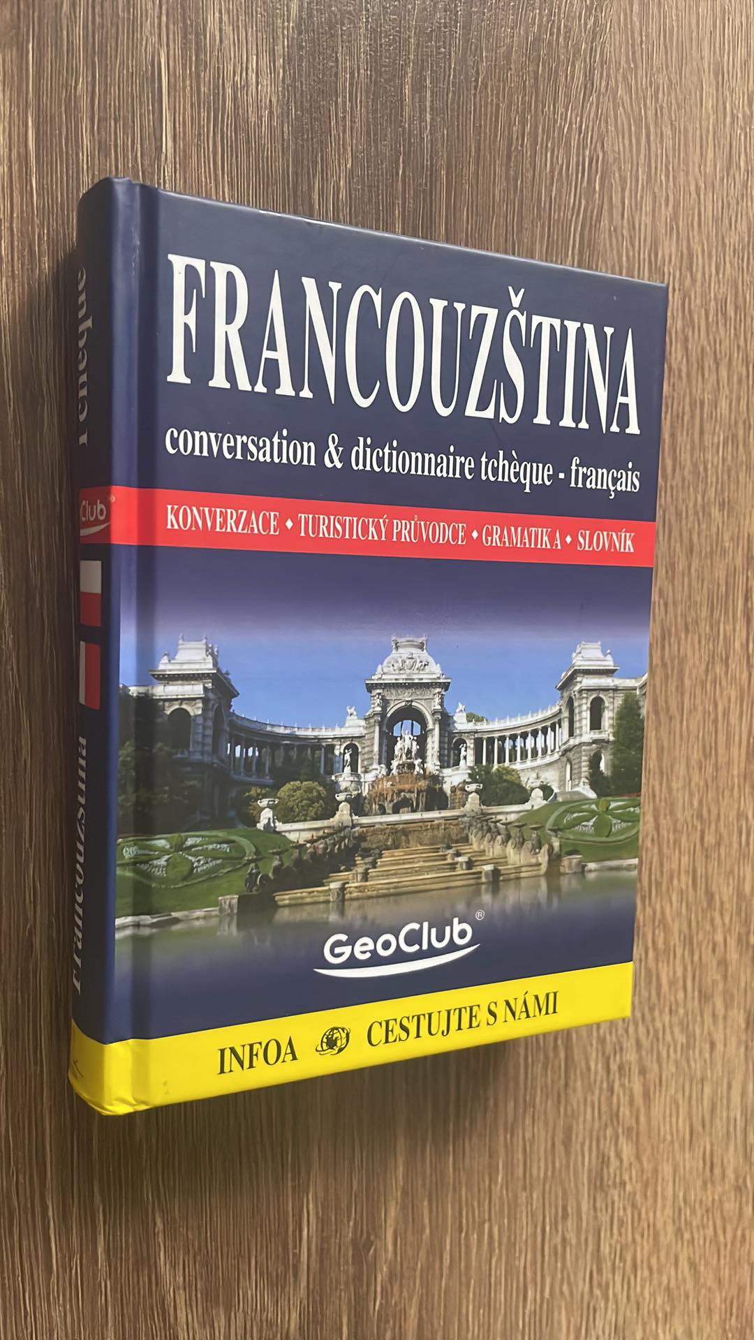PAVLÍNA VAŇKOVÁ - FRANCOUZŠTINA