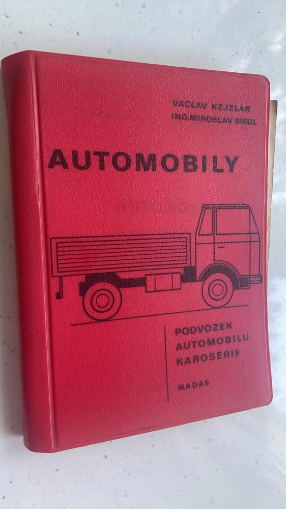Václav Kejzlar : Automobily - podvozek automobilu