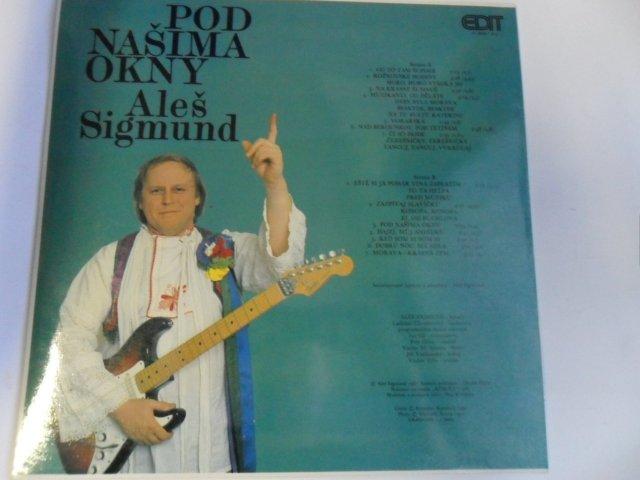 LP - POD NAŠÍMA OKNY / ALEŠ SIGMUND