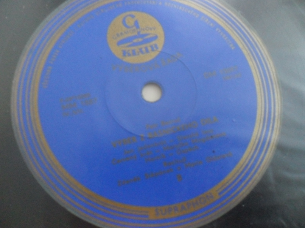 3 LP DESKY - VÝBĚRY Z BÁSNÍ DĚL PETRA BEZRUČE, FRÁNI ŠRÁMKA A S. K. NEUMANA