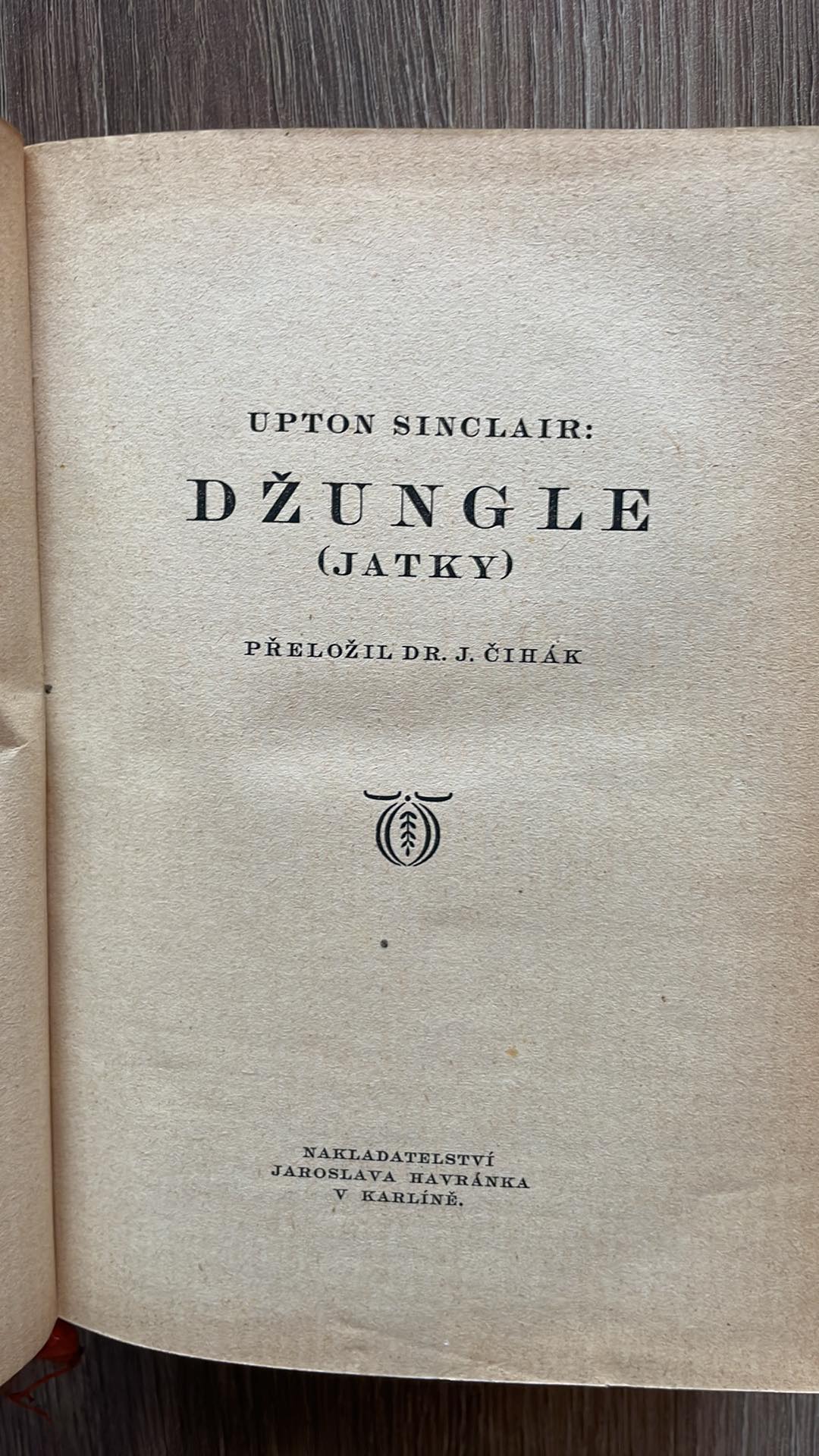 UPTON SINCLAIR - DŽUNGLE