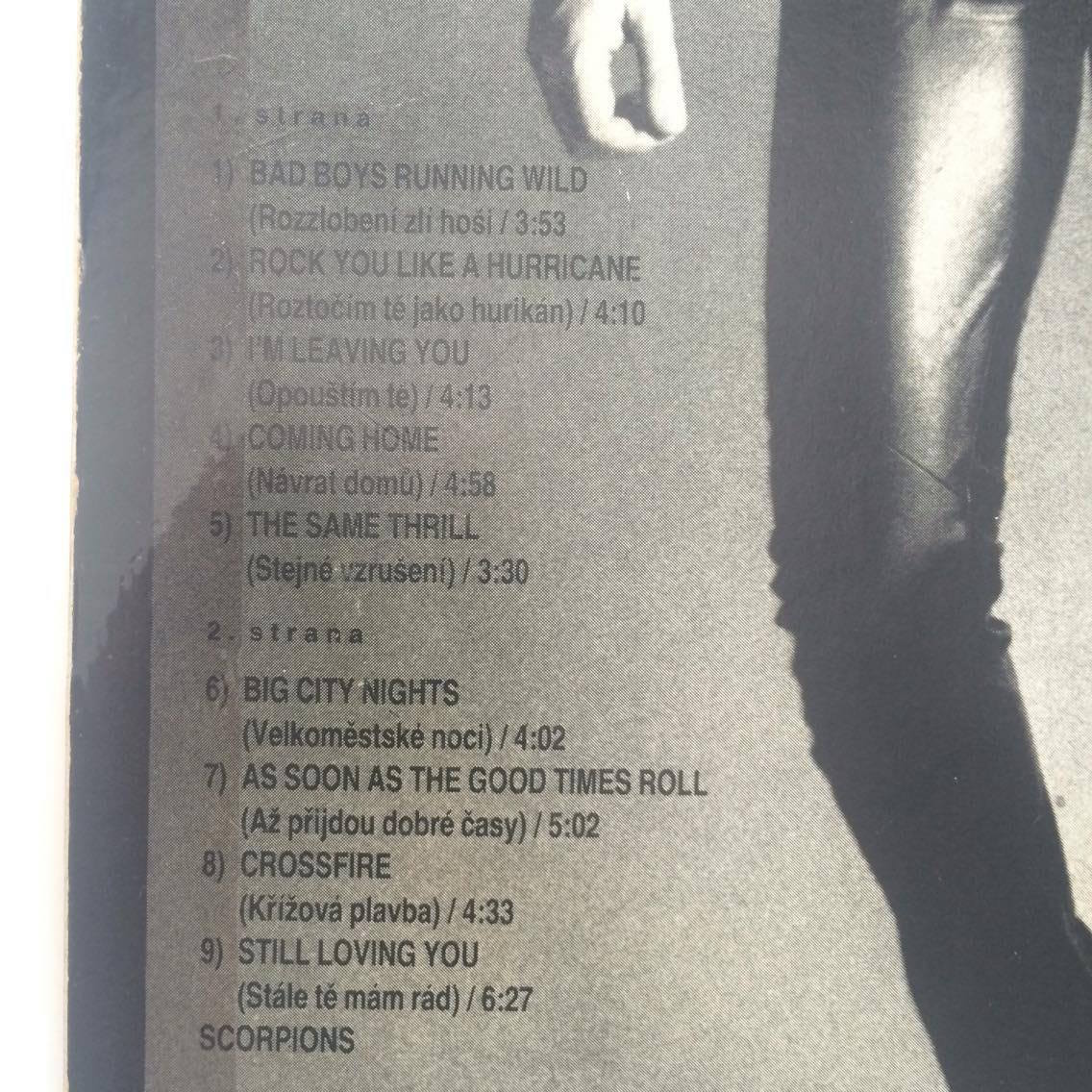 LP SCORPIONS : LOVE AT FIRST STING