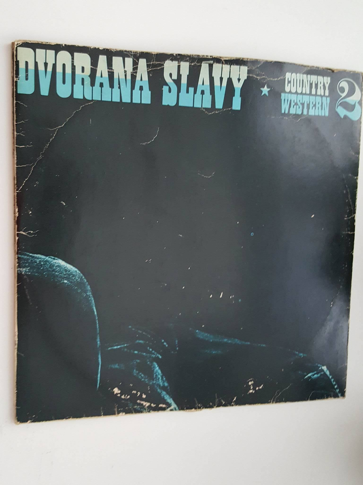 2 LP DVORANA SLÁVY 2