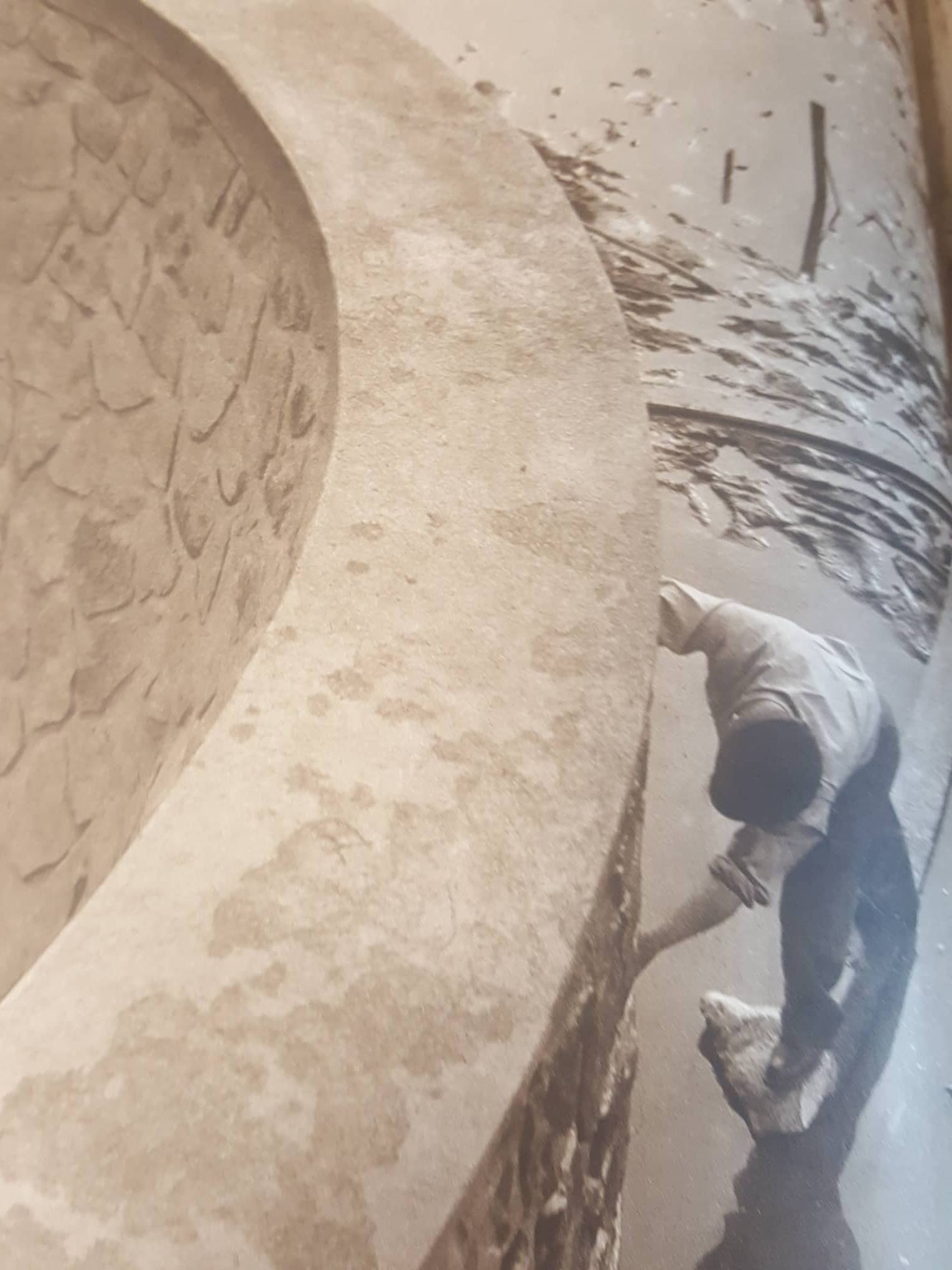 VLADIMÍR HROUZEK - ŽIVOT A KRÁSU