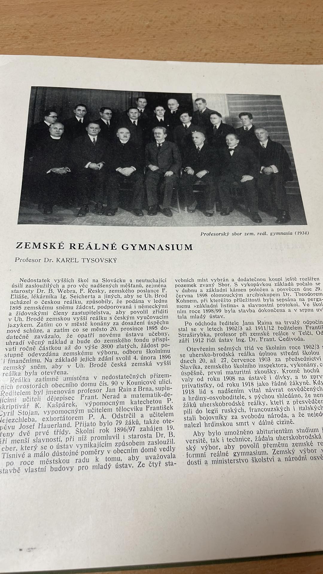 UHERSKÝ BROD MĚSTO A OKRES