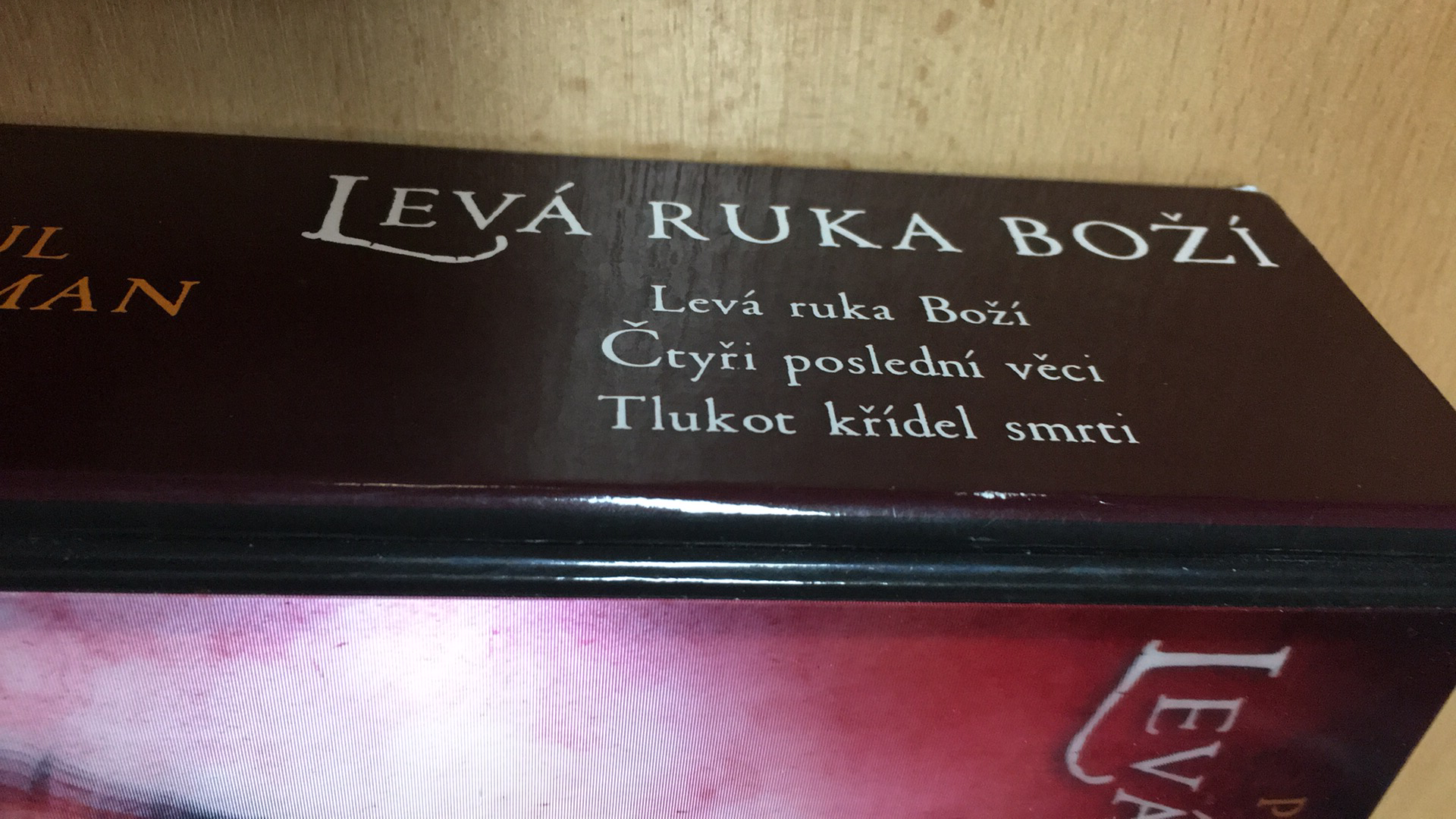 Paul Hoffman - Levá ruka boží