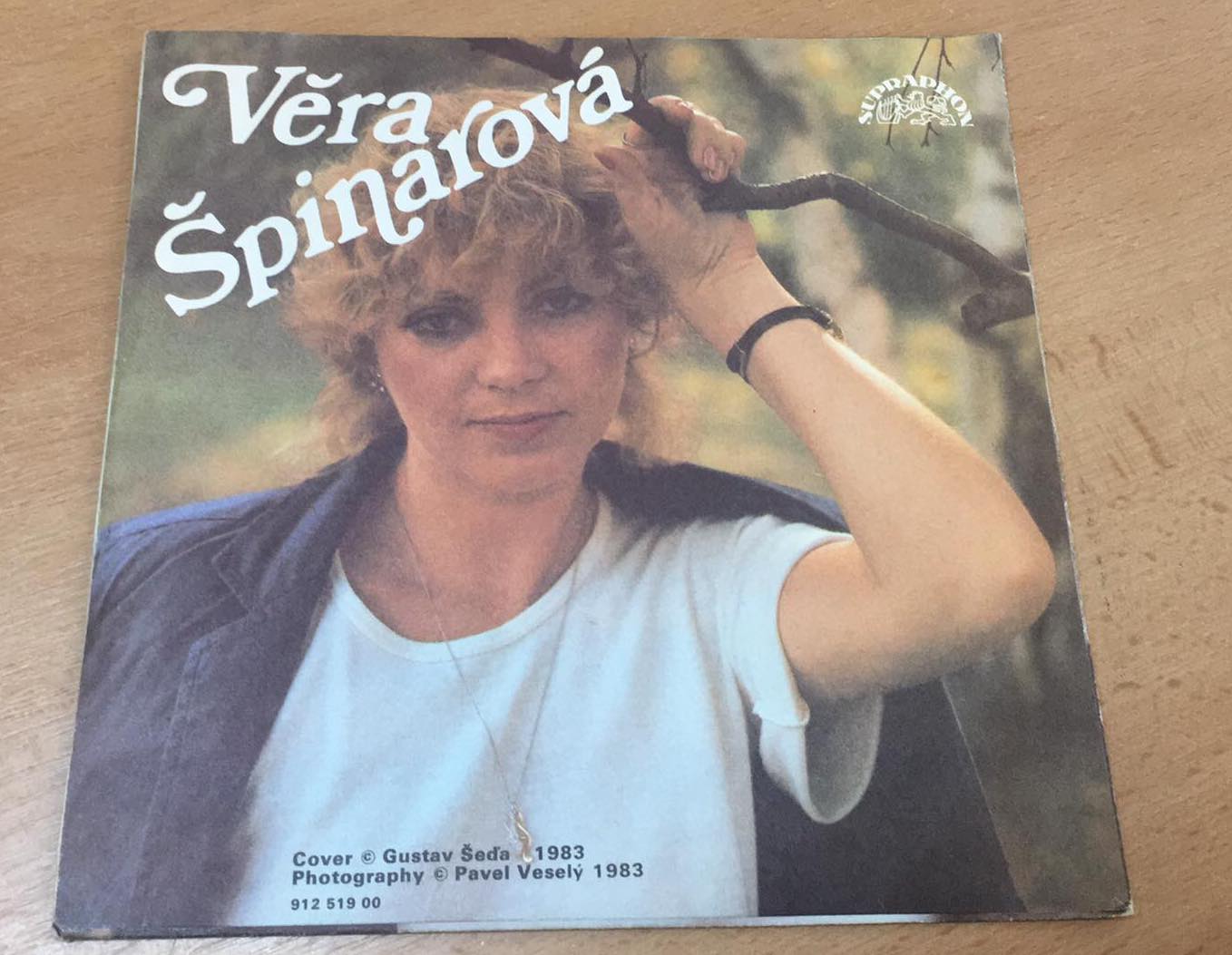 SP VĚRA ŠPINÁROVÁ - TAK SE NA MĚ POŘÁD KOUKEJ