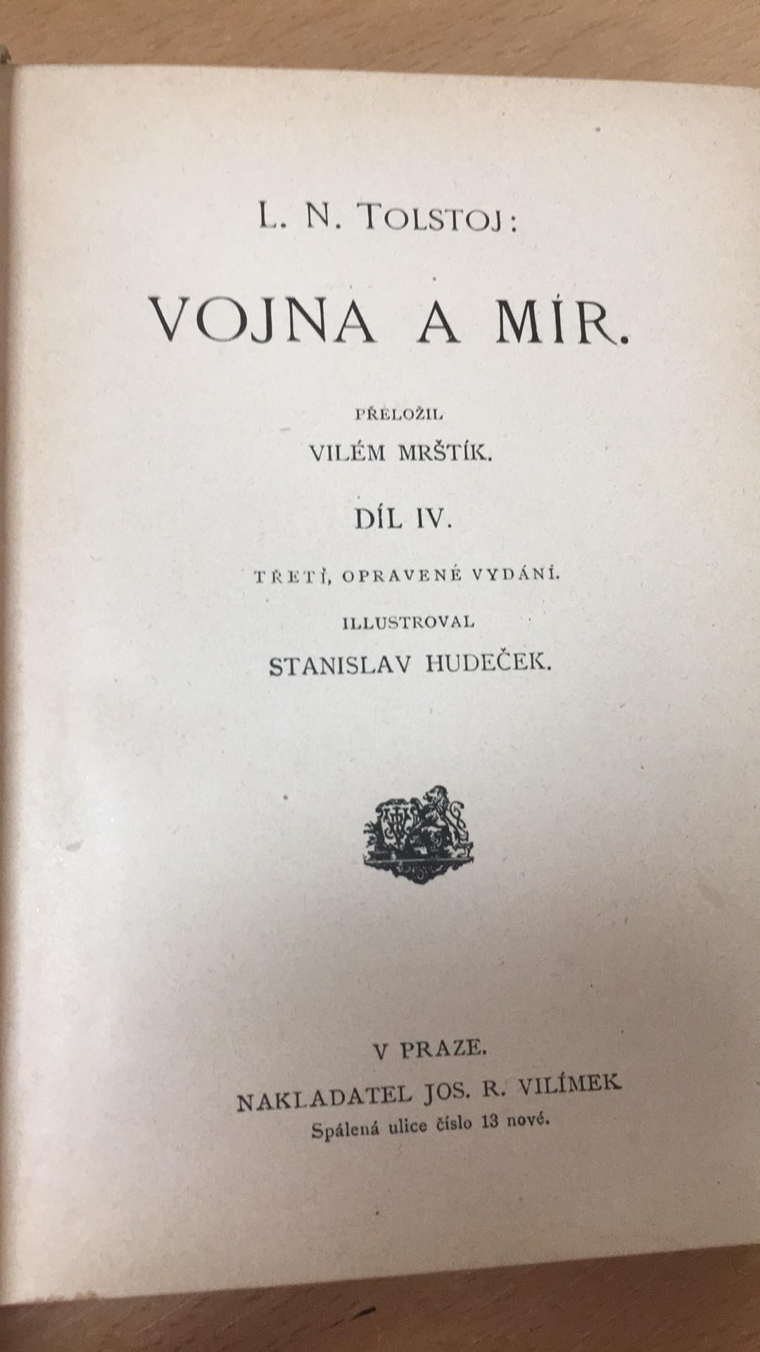 L. N. TOLSTOJ - VOJNA A MÍR