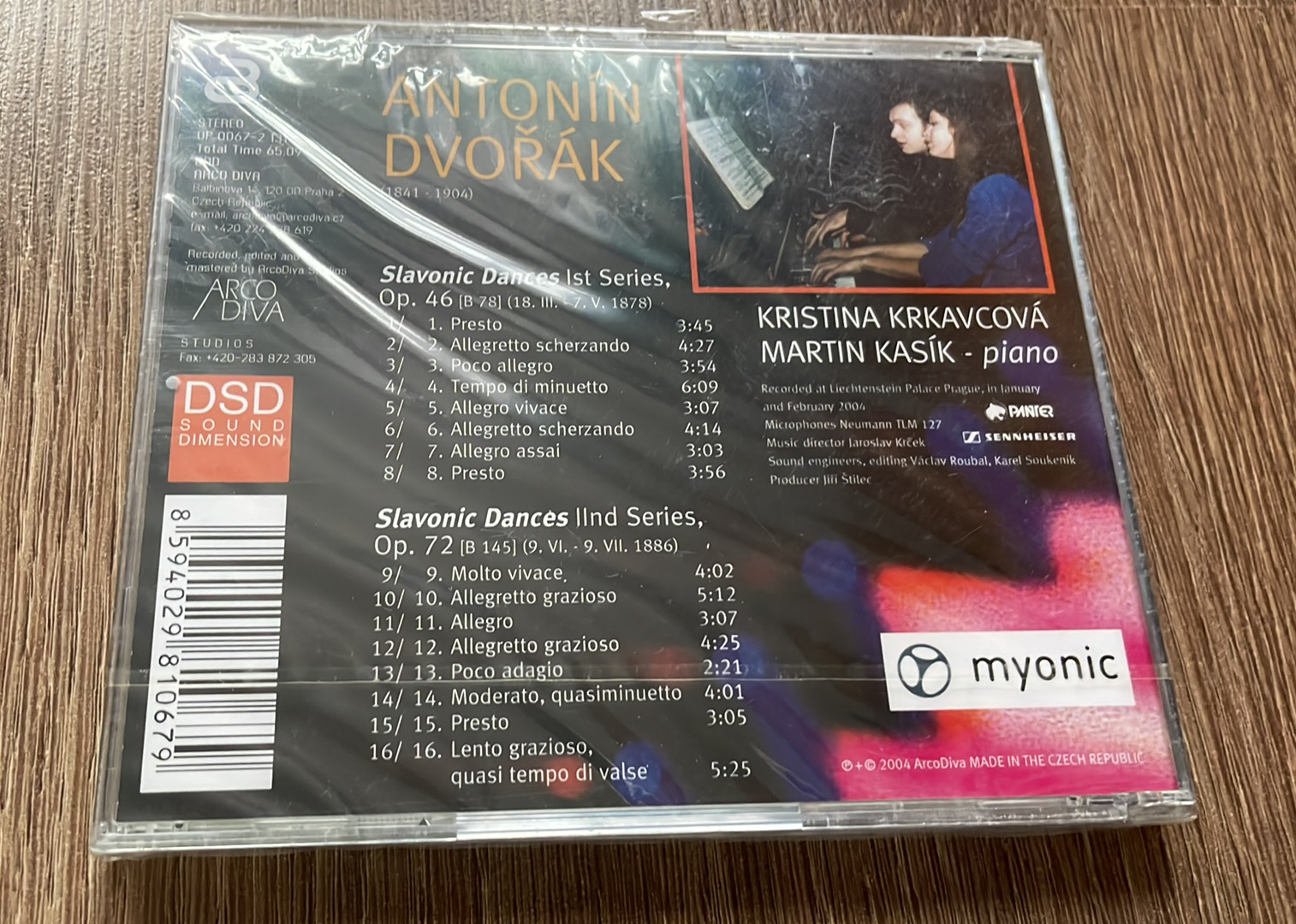CD JANTONÍN DVOŘÁK  - SLAVONIC DANCES