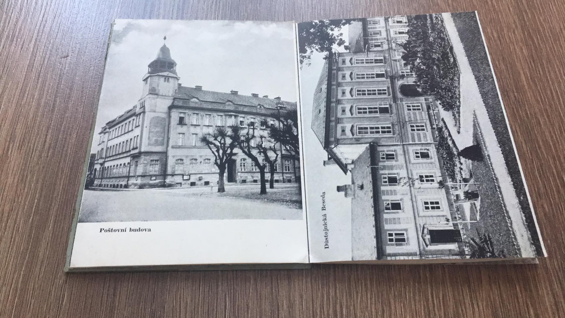 TEREZÍN 12 REPRODUKOVANÝCH FOTOGRAFIÍ