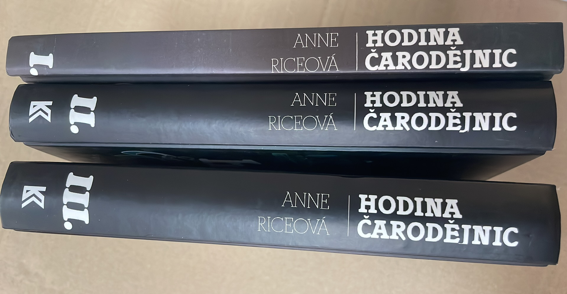 ANNE RICEOVÁ - HODINA ČARODĚJNIC