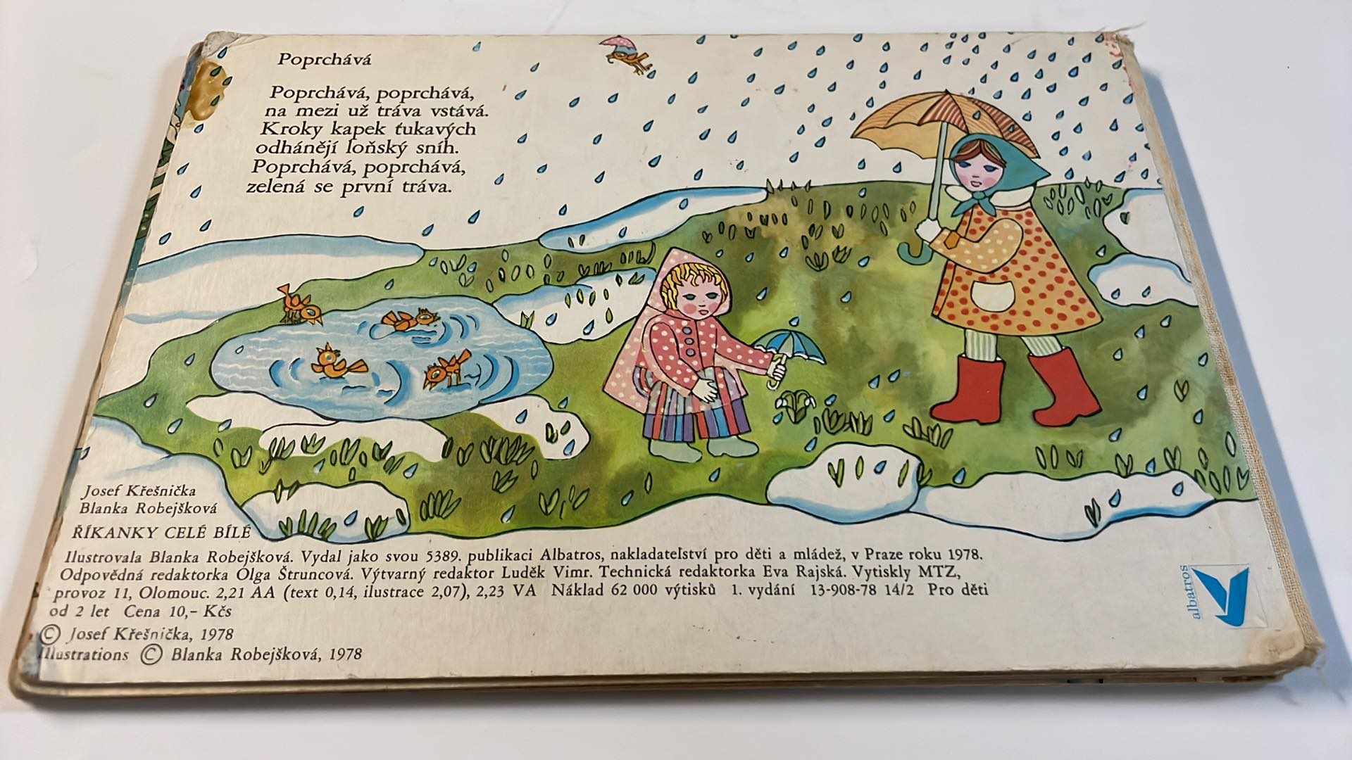 Leporelo Blanka Robejšková - Říkanky celé bílé