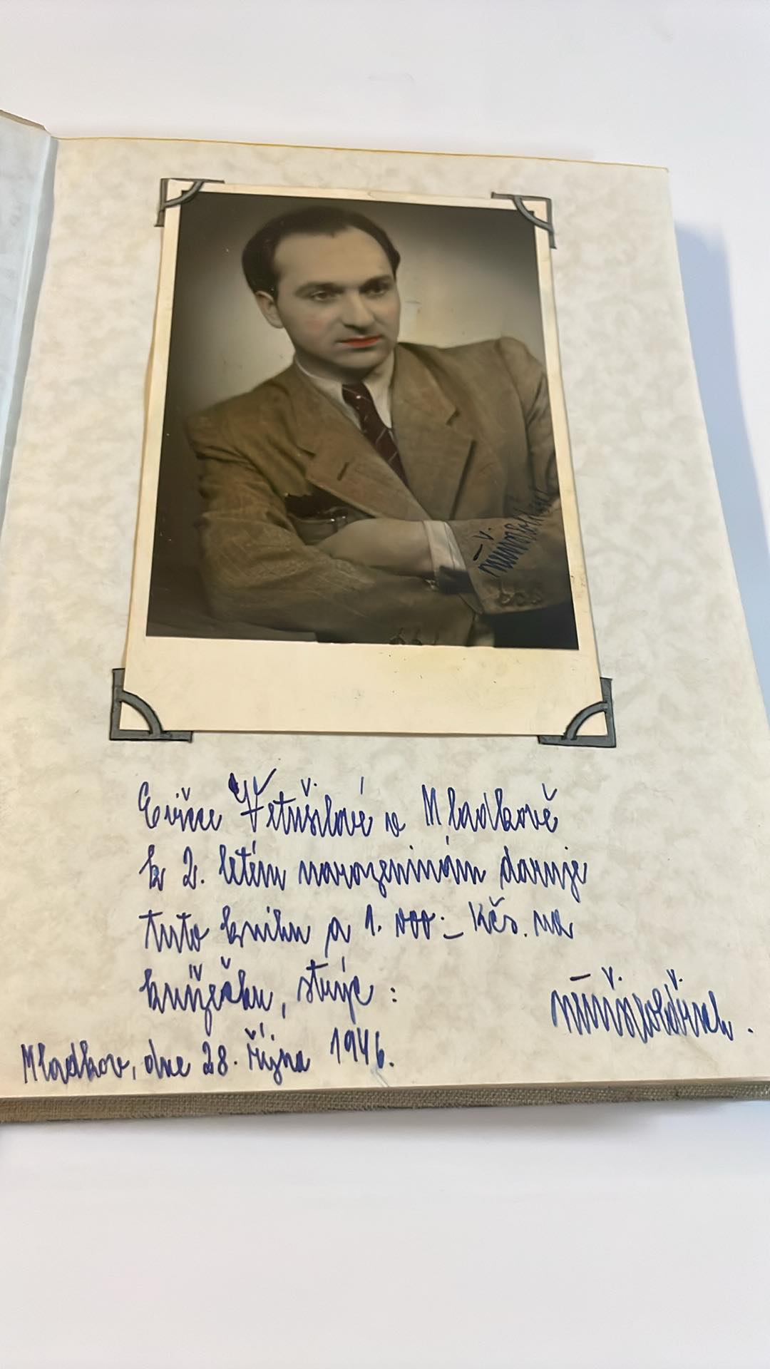 Na perutích jara - Oldřich Netušil