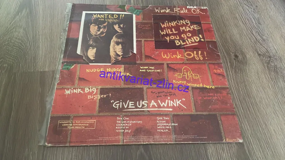 LP SWEET : GIVE US A WINK!