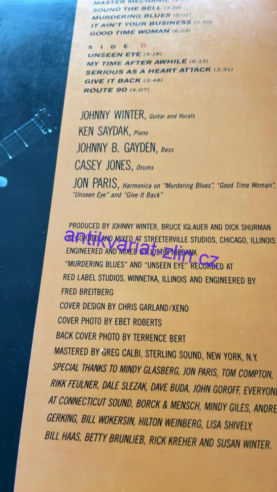 LP JOHNNY WINTER : SERIOUS BUSINESS