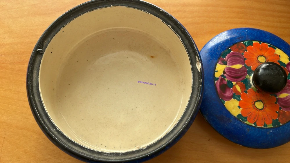 J. MRÁZEK DÓZA S POKLOPEM