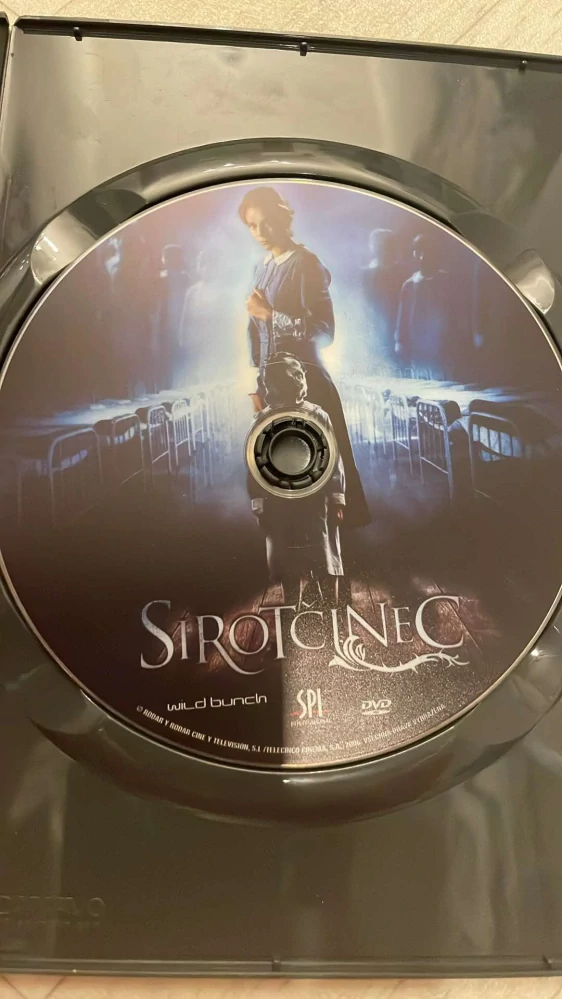 DVD GUILLERMO DEL TORO : SIROTČINEC
