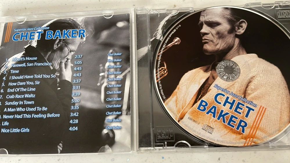 CD CHET BAKER : THE COOL TRUMPET