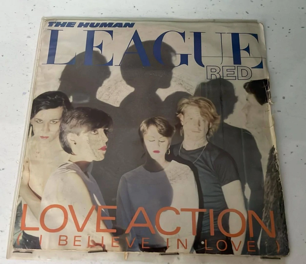 SP The Human League : Hard Times / Love Action (I Believe In Love)