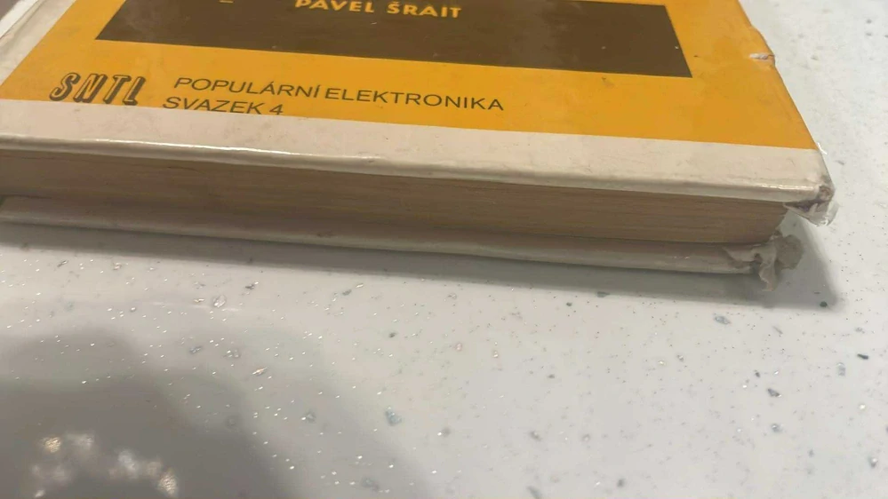 PAVEL ŠRAIT : OD KRYSTALKY K MODELŮM S TRANZISTORY