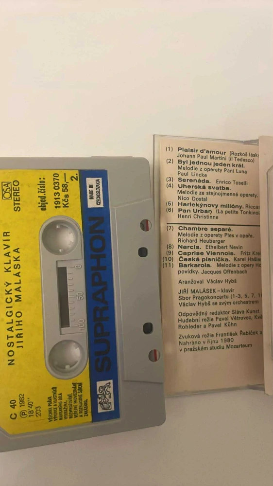 MC NOSTALGICKÝ KLAVÍR JIŘÍHO MALÁSKA