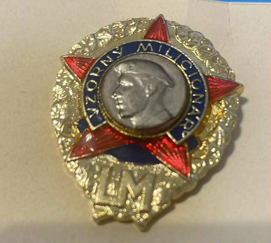 ODZNAK VZORNÝ MILICIONÁŘ LM