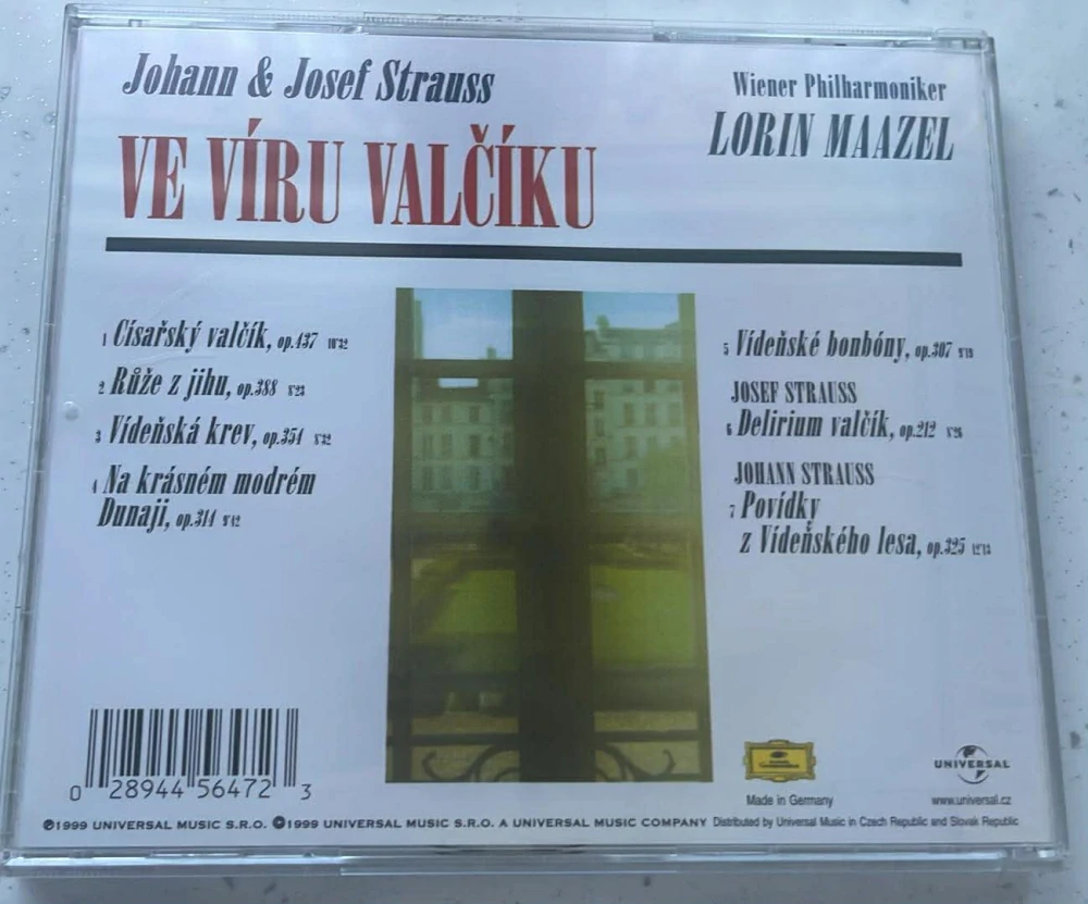 CD JOHANN & JOSEF STRAUSS : VE VÍRU VALČÍKU