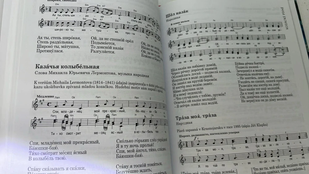 ZPĚVNÍK RUSKÝCH PÍSNÍ 