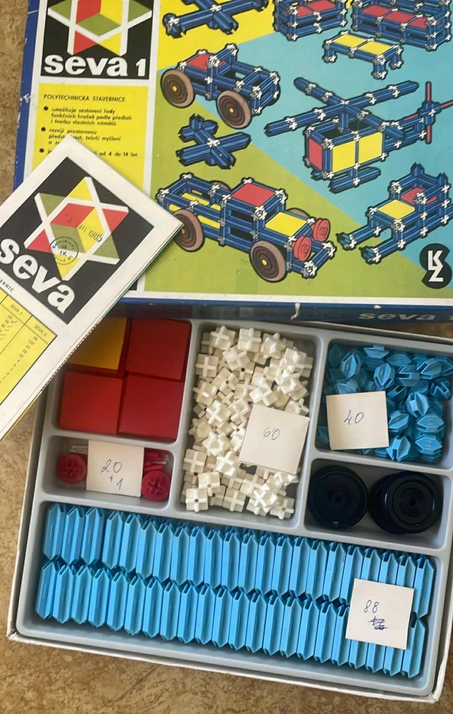 Stavebnice SEVA 1 : staré retro 