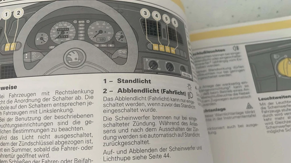 BETRIEBSANLEITUNG : FELICIA