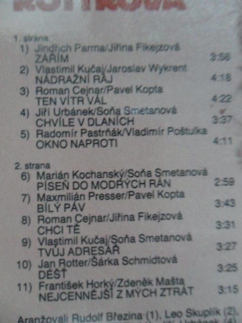 DOMENICO STARNONE - DŮVĚRNOSTI