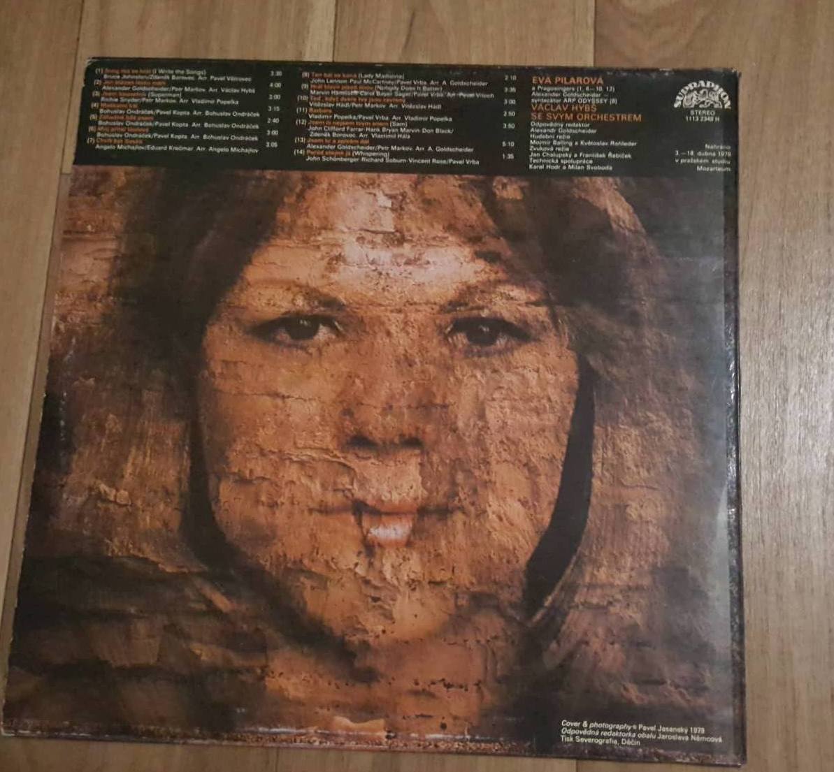 LP EVA PILAROVÁ JSEM TU A ZPÍVÁM