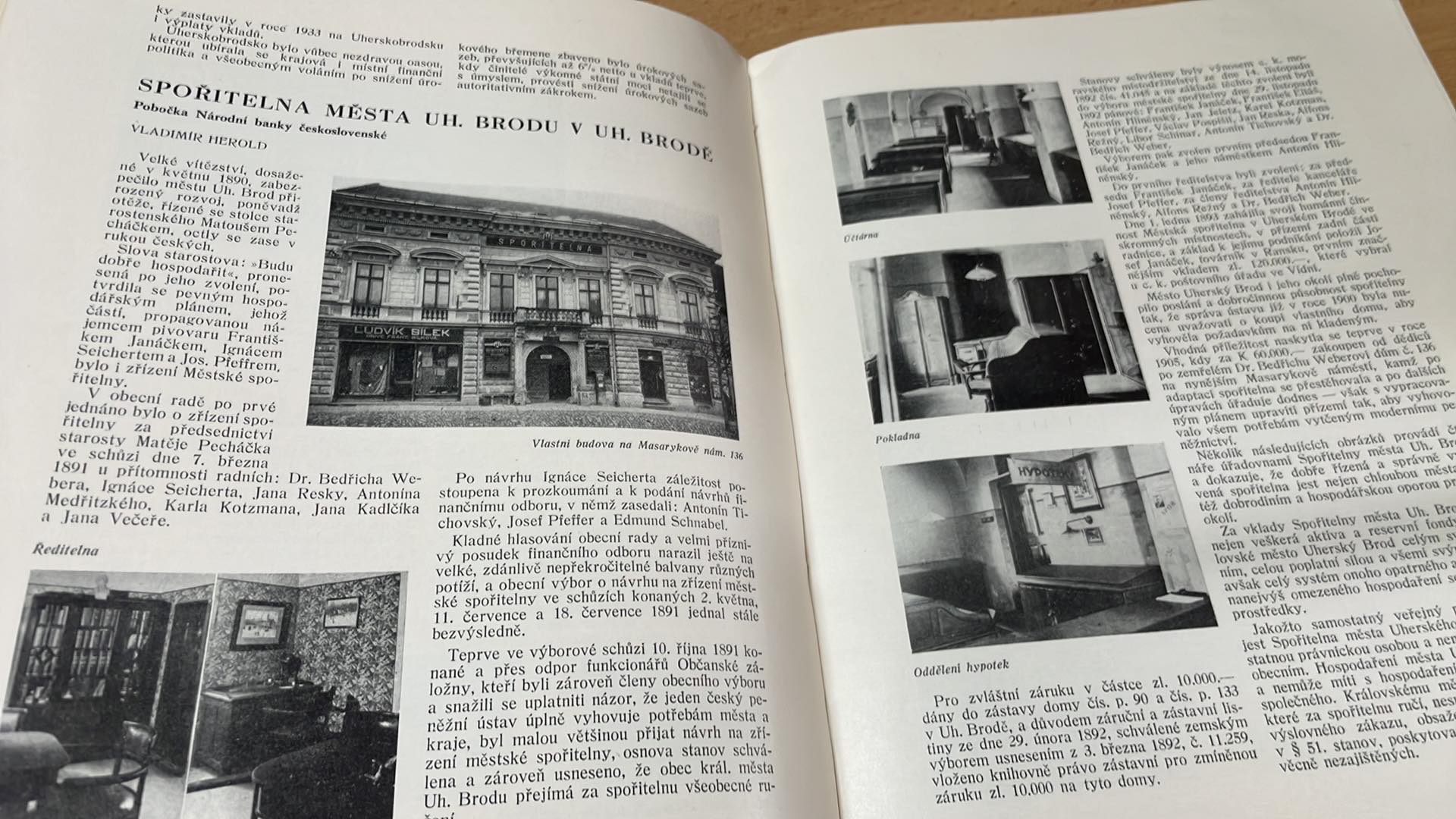 UHERSKÝ BROD MĚSTO A OKRES