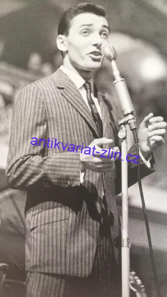 Karel Gott v obrazech