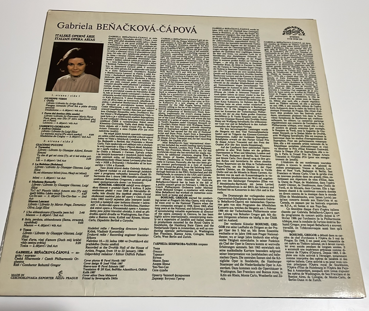 LP GABRIELA BEŇÁČKOVÁ : Soprano 