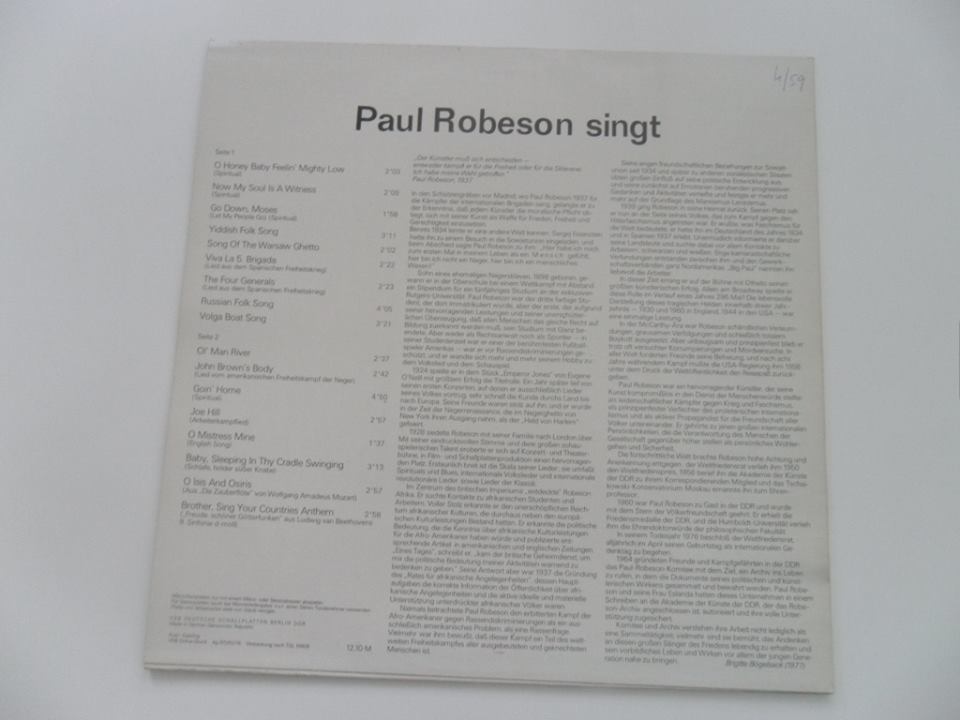 LP DESKA - PAUL ROBESON SINGT