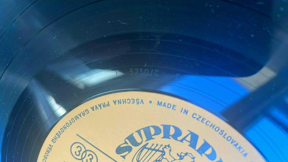 LP HELENA VONDRÁČKOVÁ - ZRYCHLENÝ DECH