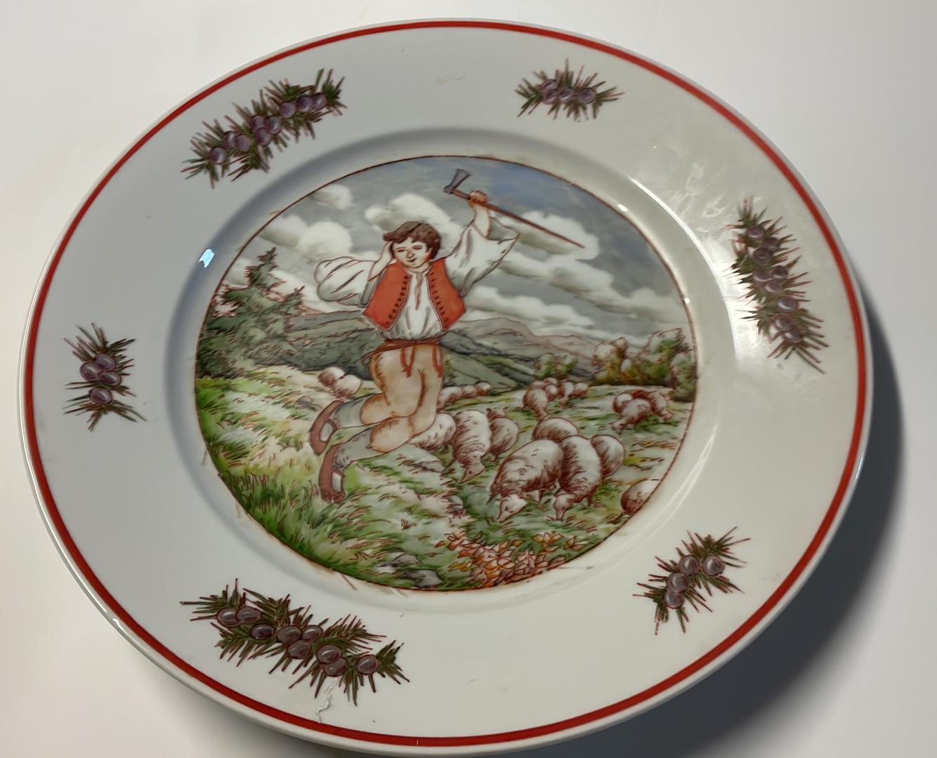 PORCELÁNOVÝ RUČNĚ MALOVANÝ TALÍŘ