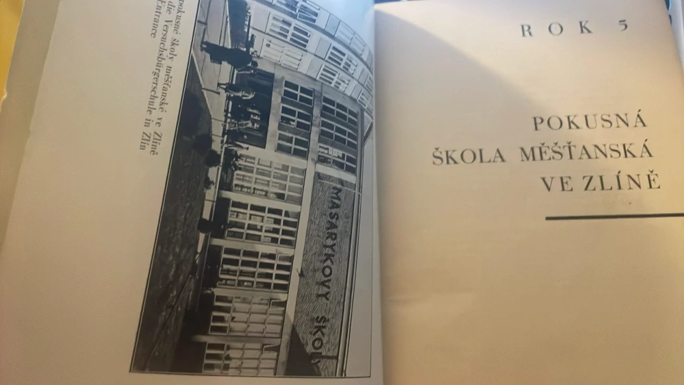 POKUSNÁ ŠKOLA MĚŠŤANSKÁ VE ZLÍNĚ 1933 - 1934