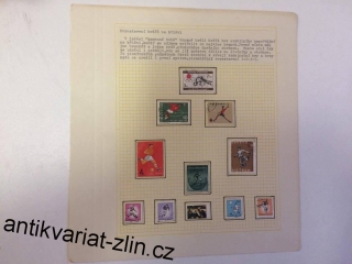 ROZESTAVENÍ HRÁČŮ NA HŘIŠTI : ZNÁMKOVÝ ARCH