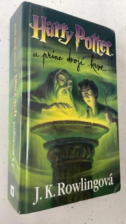 J. K. ROWLINGOVÁ - HARRY POTTER A PRINC DVOJÍ KRVE