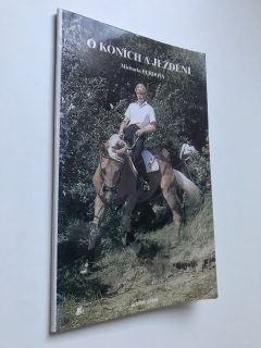 O koních a ježdění - Michaela Burdová