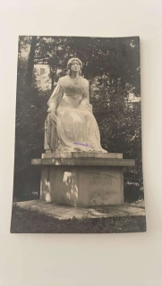 POHLEDNICE : HANA KVAPILOVÁ