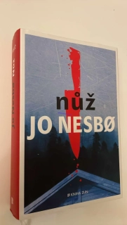 JO NESBO : NŮŽ
